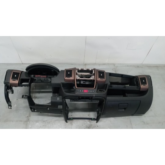 INSTRUMENT PANEL  FIAT van Ducato 2014> used