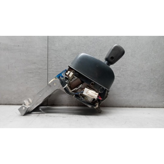 LEVER ISUZU N2R used