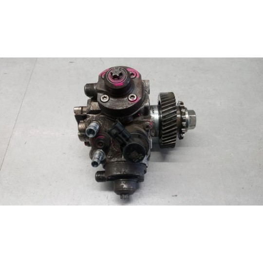 INJECTION PUMP  ISUZU N2R used