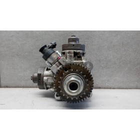 INJECTION PUMP  ISUZU N2R used