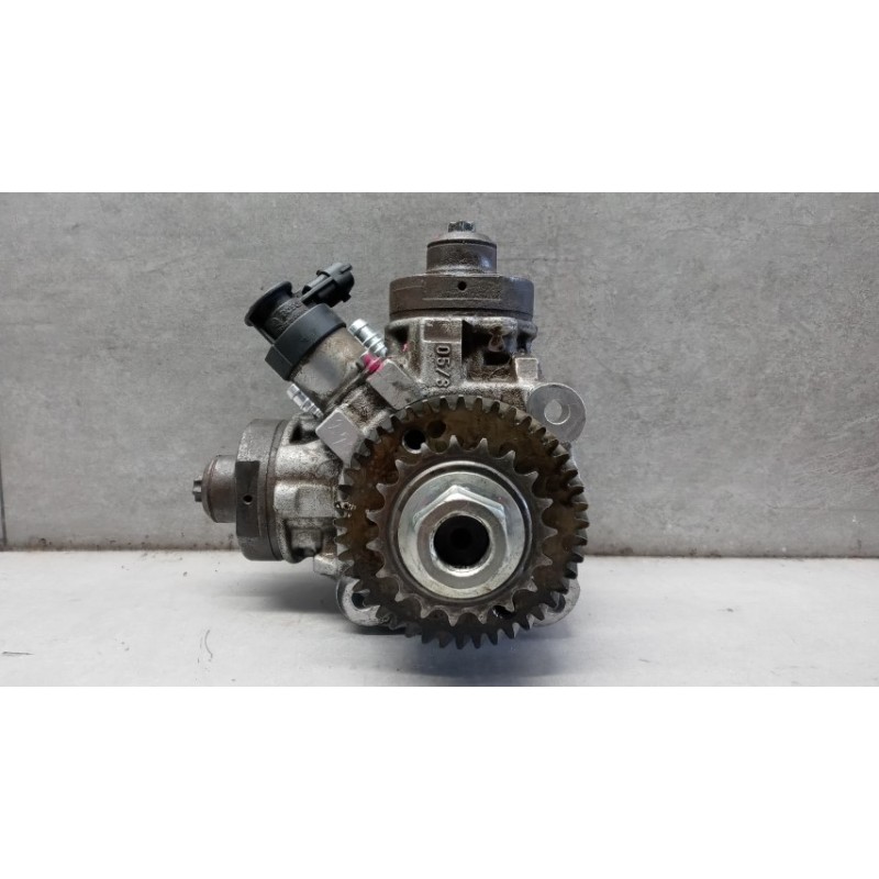 ISUZU INJECTION PUMP  ISUZU N2R used