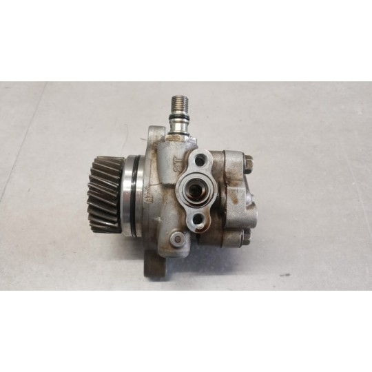 STEERING PUMP ISUZU N2R used