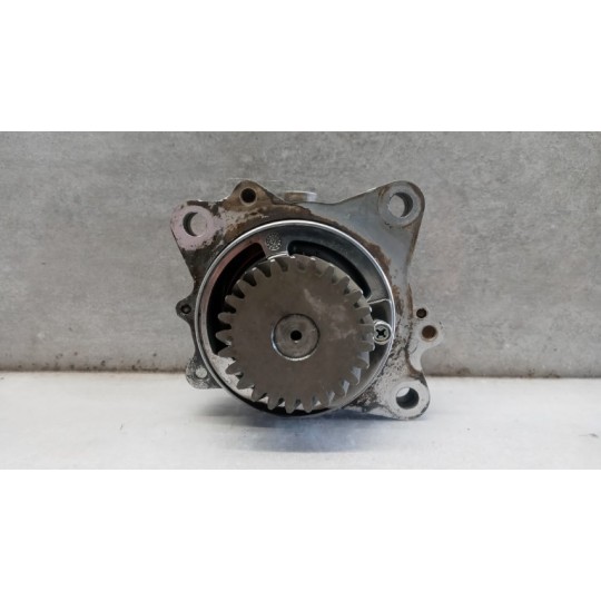 VACUUM PUMP ISUZU N2R used