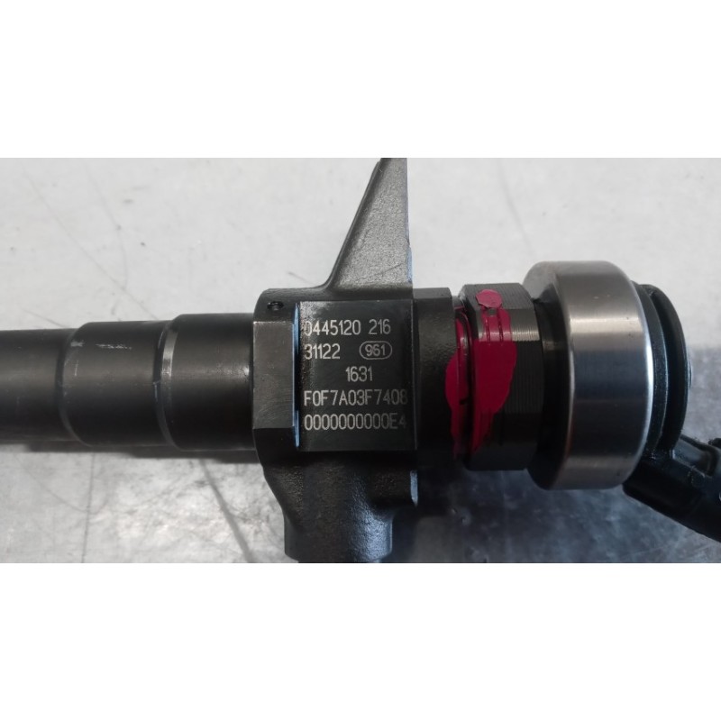 ISUZU INIETTORI ISUZU N2R usato