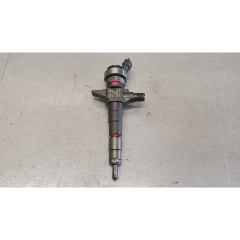 ISUZU INIETTORI ISUZU N2R usato