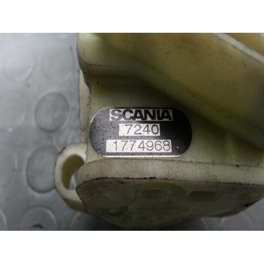 LEVA EMERGENZA SCANIA Serie R 2005> usato