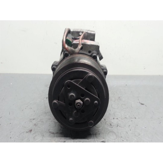 AIR CONDITIONER COMPRESSOR SCANIA Serie R 2005> used