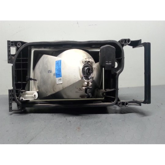 RIGHT HEADLIGHT SCANIA Serie R 2005> used