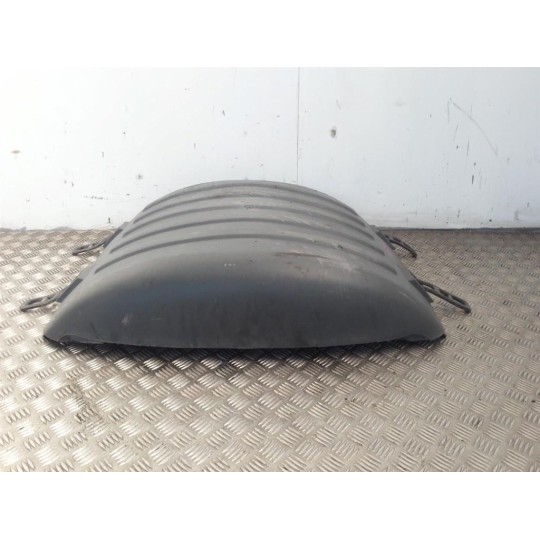 PARAFANGO POSTERIORE DESTRO SCANIA Serie R 2005> usato