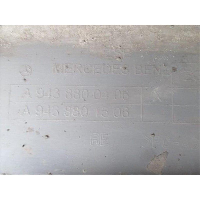 MERCEDES-BENZ truck RIGHT FRONT MUDGUARD  MERCEDES-BENZ truck Actros euro 5 2008>2013 used