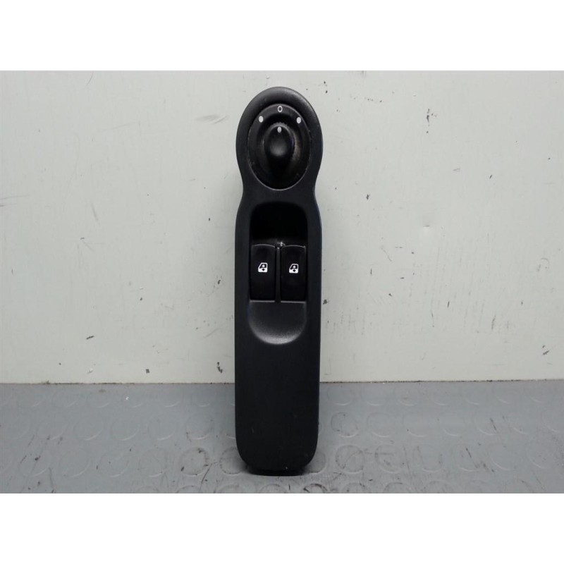 RENAULT INTERRUTTORI E PULSANTI ALZAVETRI RENAULT Modus 2004>2007 usato