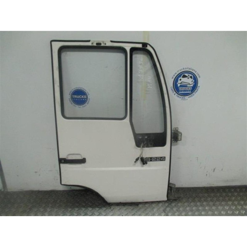 MAN RIGHT FRONT DOOR  MAN F2000 1994>2000 used