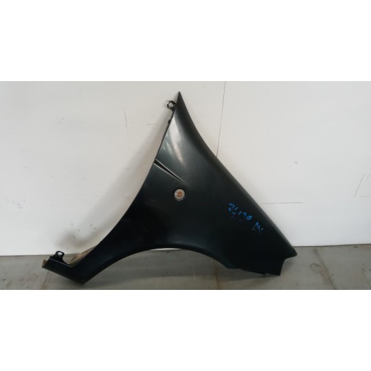 PARAFANGO ANTERIORE DESTRO FIAT Punto 2003>2010 usato