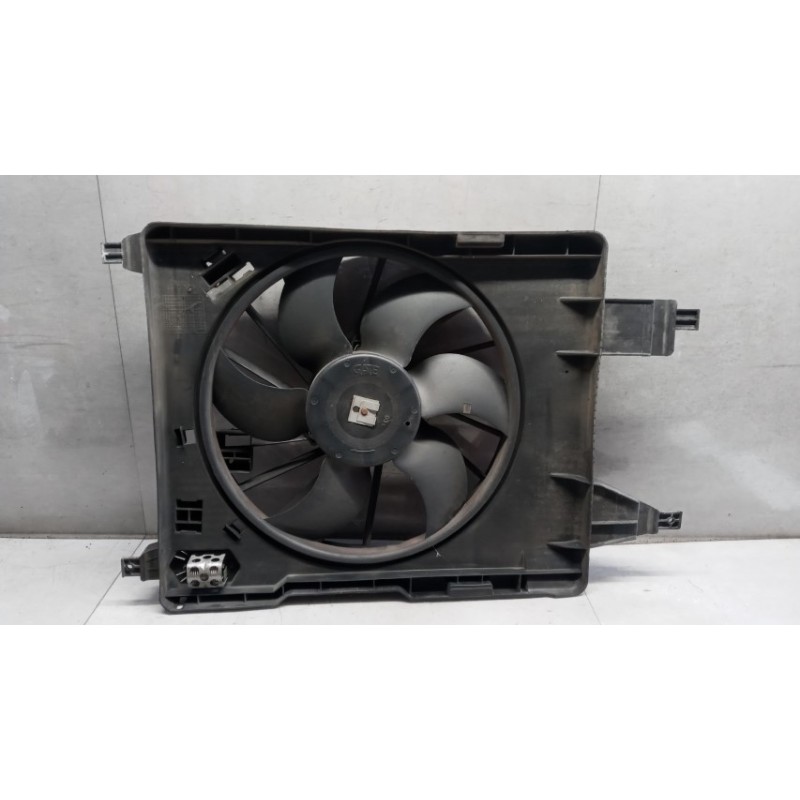 RENAULT CONVOGLIATORE ELETTROVENTOLA RENAULT Scenic 2003>2006 usato