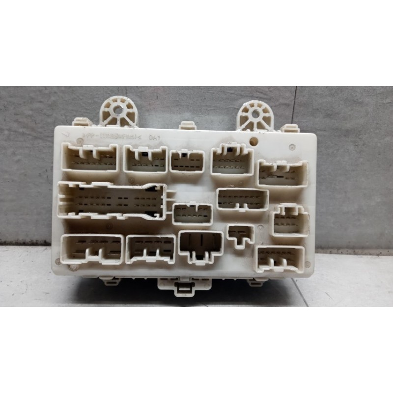 ISUZU FUSE BOX ISUZU N2R used