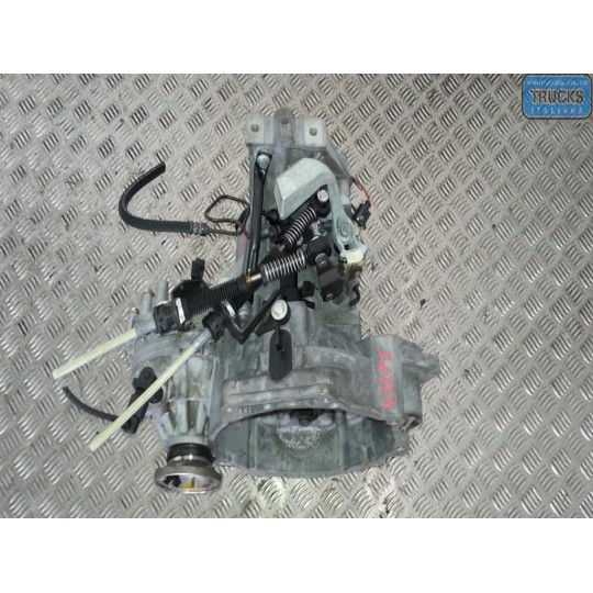 GEARBOXES  SKODA Octavia 2000>2004 used