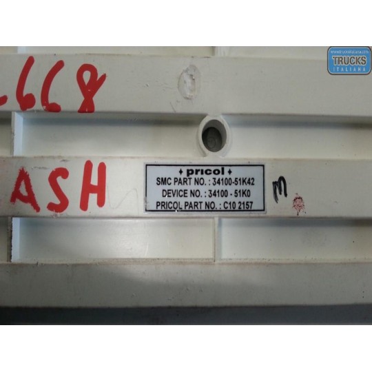 INSTRUMENT PANEL SUZUKI Splash 2008> used