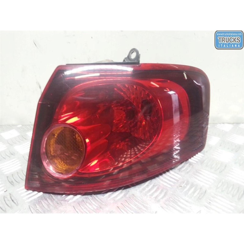 FIAT FARO POSTERIORE ESTERNO DESTRO FIAT Croma 2007>2010 usato