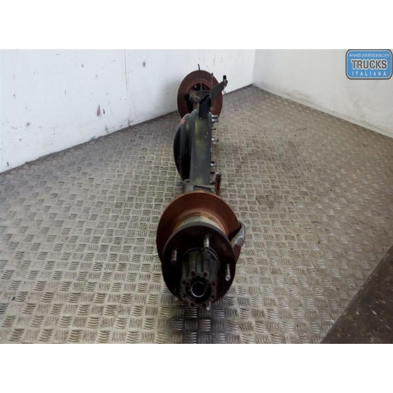 NISSAN truck ASSALE POSTERIORE NISSAN truck Cabstar 2006> usato