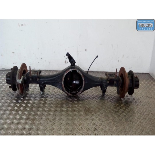 ASSALE POSTERIORE NISSAN truck Cabstar 2006> usato