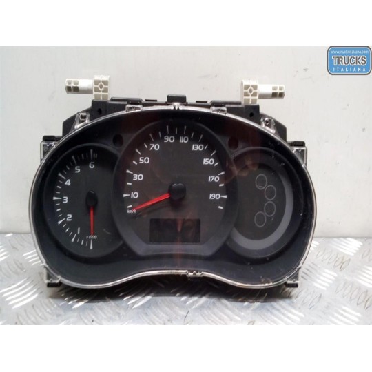 QUADRO STRUMENTI RENAULT Kangoo 2008>2013 usato