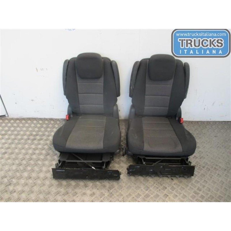 CHRYSLER REAR SEATS CHRYSLER Voy./G.Voyager 2008> used
