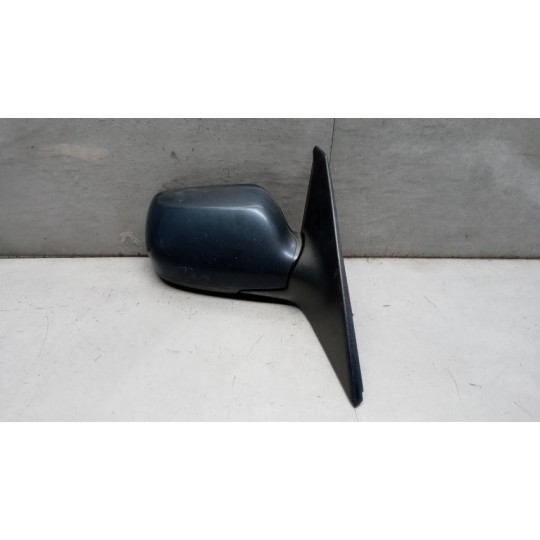 RETROVISORE ELETTRICO DESTRO MAZDA Mazda3 2006>2009 usato