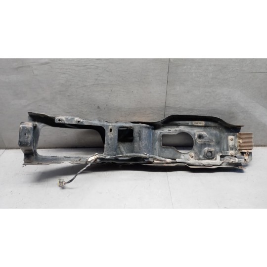 LEFT HEADLIGHT SEAT ISUZU N2R used