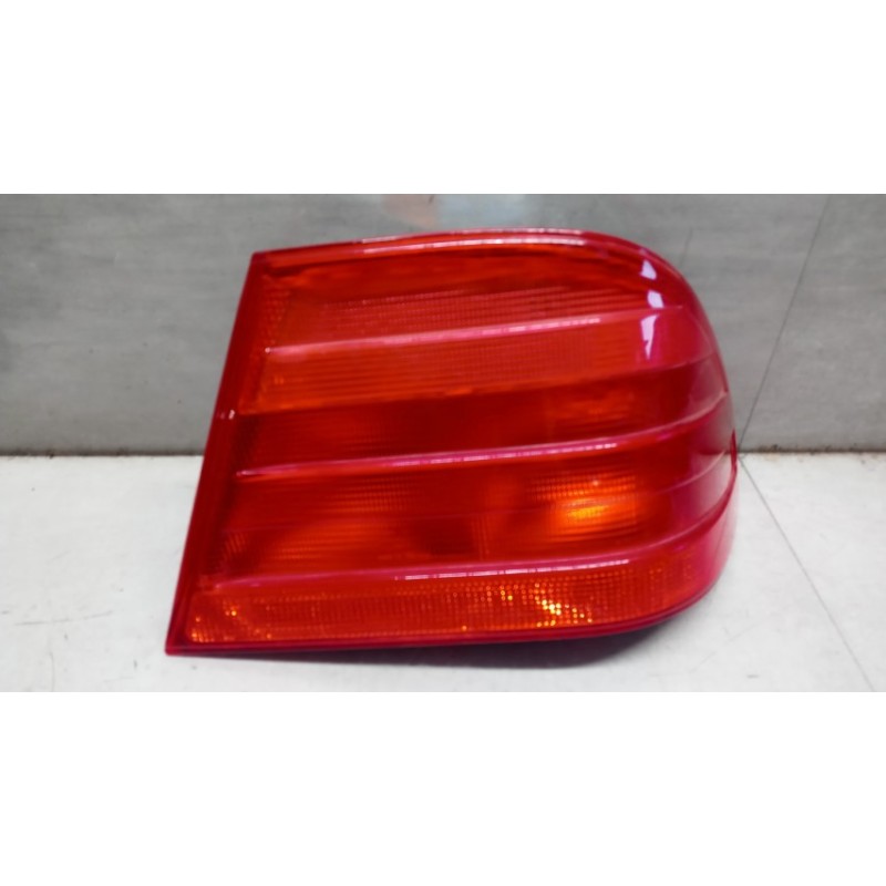 MERCEDES-BENZ RIGHT REAR LIGHT MERCEDES-BENZ Classe E (W/S210) 1995>1999 used