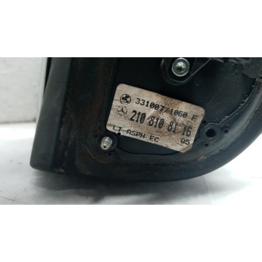 RETROVISORE ELETTRICO SINISTRO MERCEDES-BENZ Classe E (W/S210) 1999>2002 usato