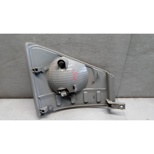 LEFT FRONT INDICATORS ISUZU N2R used