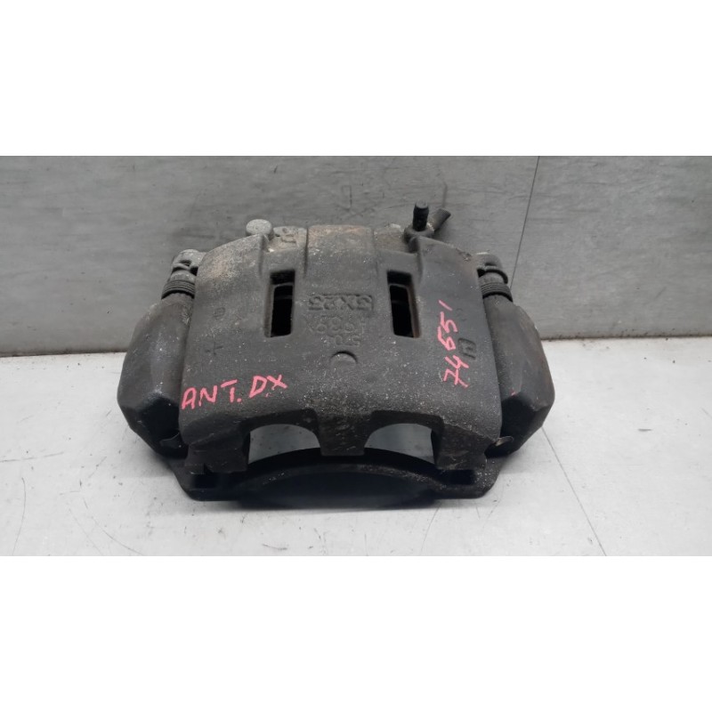 ISUZU RIGHT FRONT CALIPER BRAKE  ISUZU N2R used