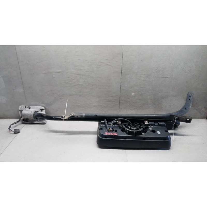 ISUZU LEFT ELETRIC REAR-VIEW MIRROR  ISUZU N2R used