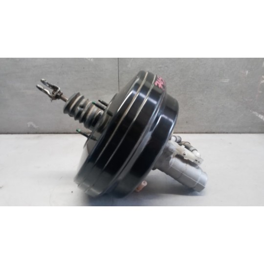 SERVOFRENO ISUZU N2R usato