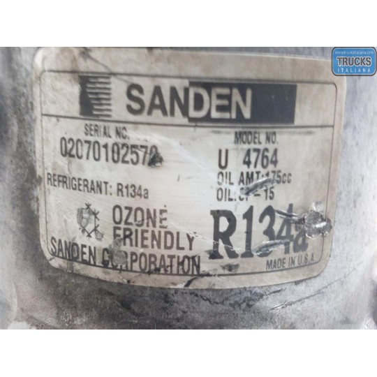 AIR CONDITIONER COMPRESSOR IVECO EUROCARGO 2000>2005  used