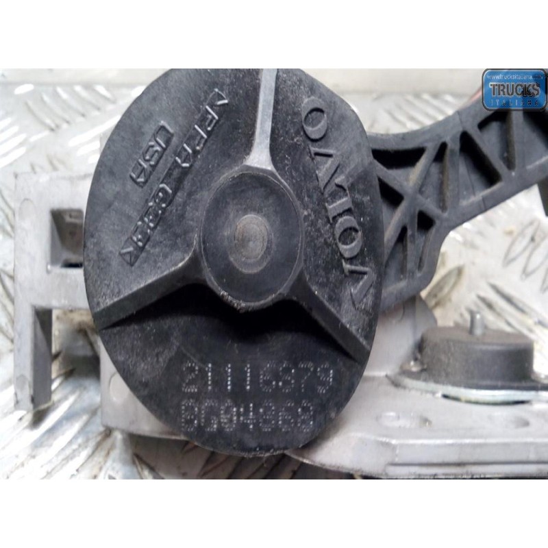 VOLVO truck ELETRONIC THROTTLE PEDAL  VOLVO truck FH13 used