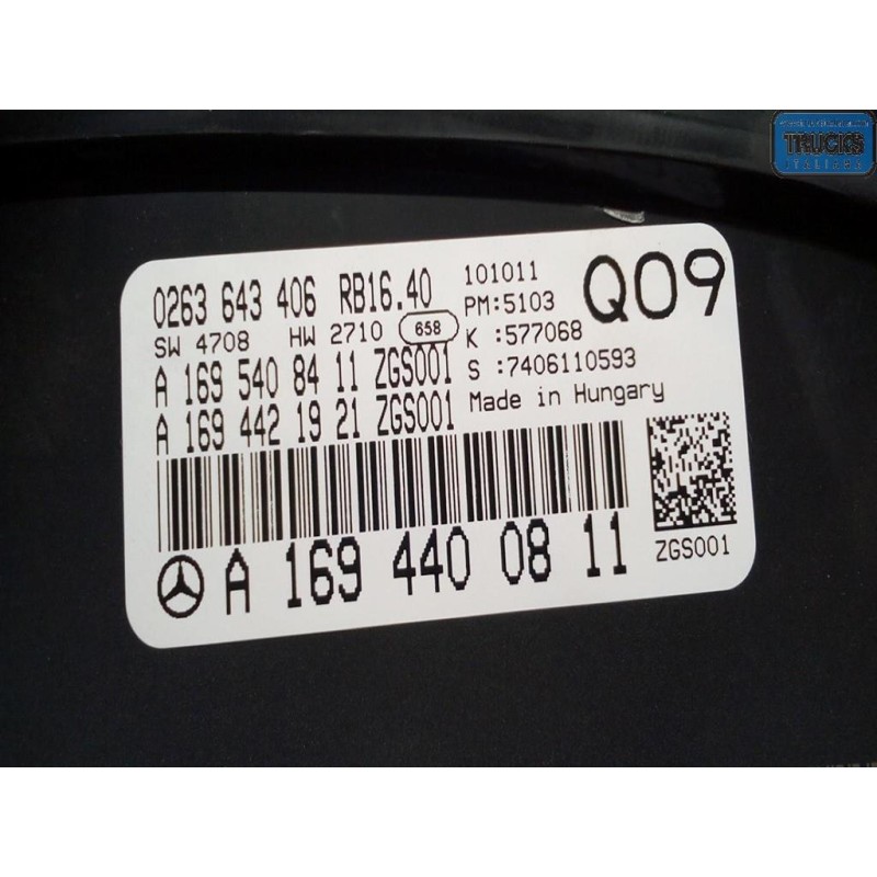 MERCEDES-BENZ QUADRO STRUMENTI MERCEDES-BENZ Classe A (W169) 2008>2012 usato