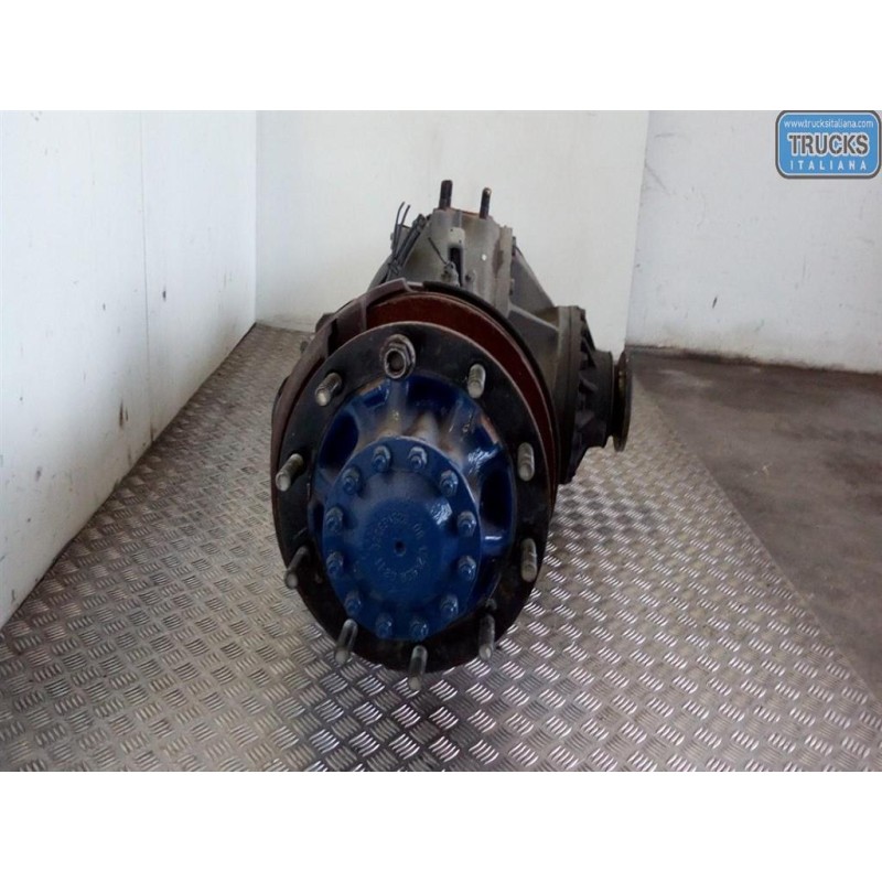 VOLVO truck ASSALE POSTERIORE VOLVO truck FH13 usato