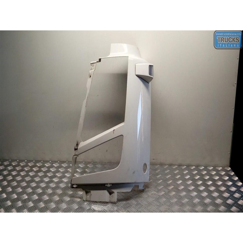 VOLVO truck LEFT HEADLIGHT SEAT VOLVO truck FH13 used