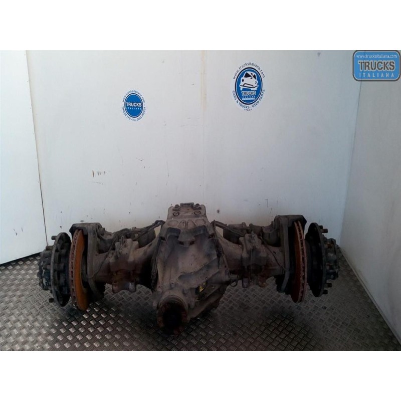 MAN ASSALE POSTERIORE MAN TG-A 2000>2007 usato