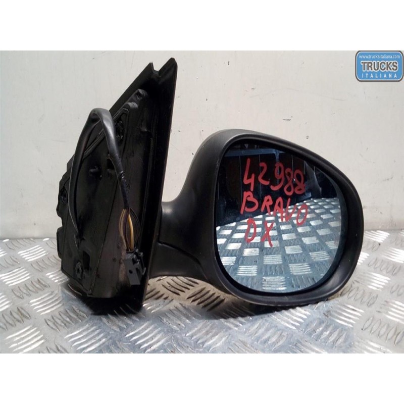 FIAT RIGHT ELETRIC REAR-VIEW MIRROR  FIAT Bravo 2007>2014 used