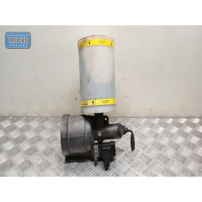 IVECO GREASE GUN PUMP IVECO EUROTECH used