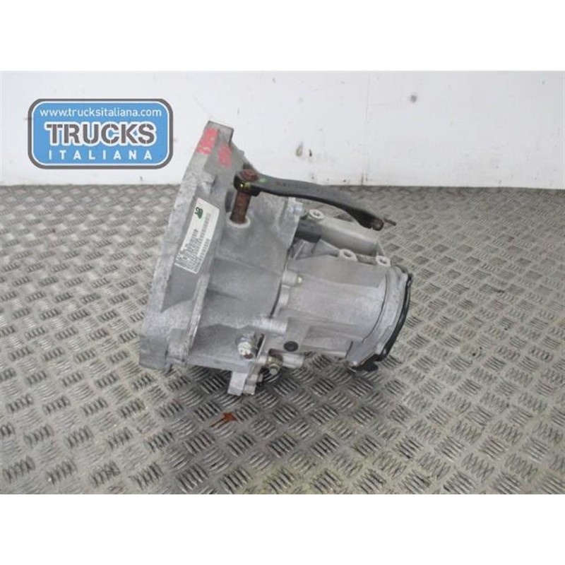 MG GEARBOXES  MG ZR used