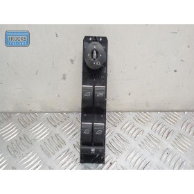 INTERRUTTORI E PULSANTI...