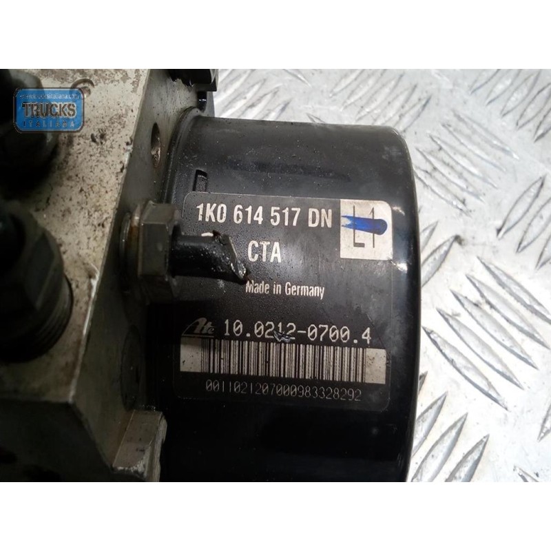 VOLKSWAGEN van GRUPPO ABS VOLKSWAGEN van Caddy 2010>2015 usato