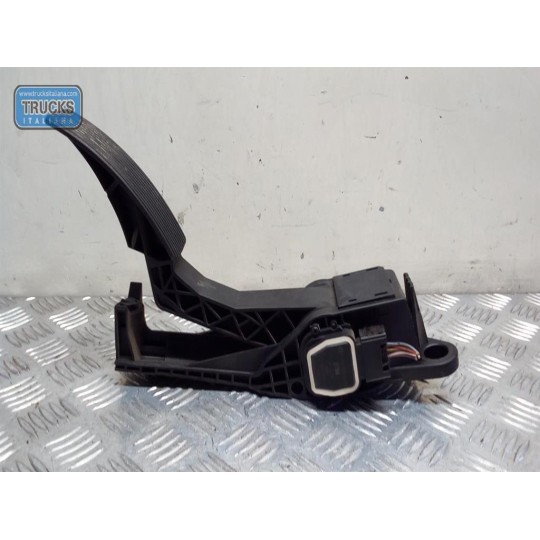 PEDALE ACCELERAZIONE ELETTRONICO MERCEDES-BENZ Classe M (W164) 2005>2011 usato