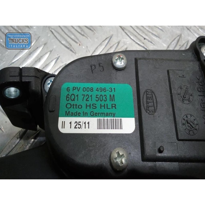 VOLKSWAGEN PEDALE ACCELERAZIONE ELETTRONICO VOLKSWAGEN Polo 2009>2014 usato