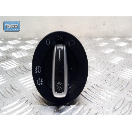 BLOCCO LUCI VOLKSWAGEN Polo 2009>2014 usato