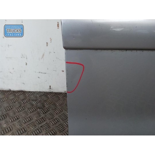 PORTA ANTERIORE DESTRA CITROEN C4 Picasso 2007>2010 usato