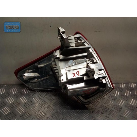 FARO POSTERIORE ESTERNO DESTRO CITROEN C4 Picasso 2007>2010 usato